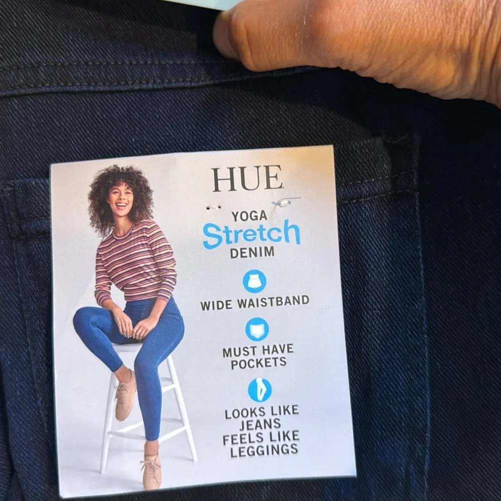 HUE New women’s leggings medium , stretchy skinny, jean jagging